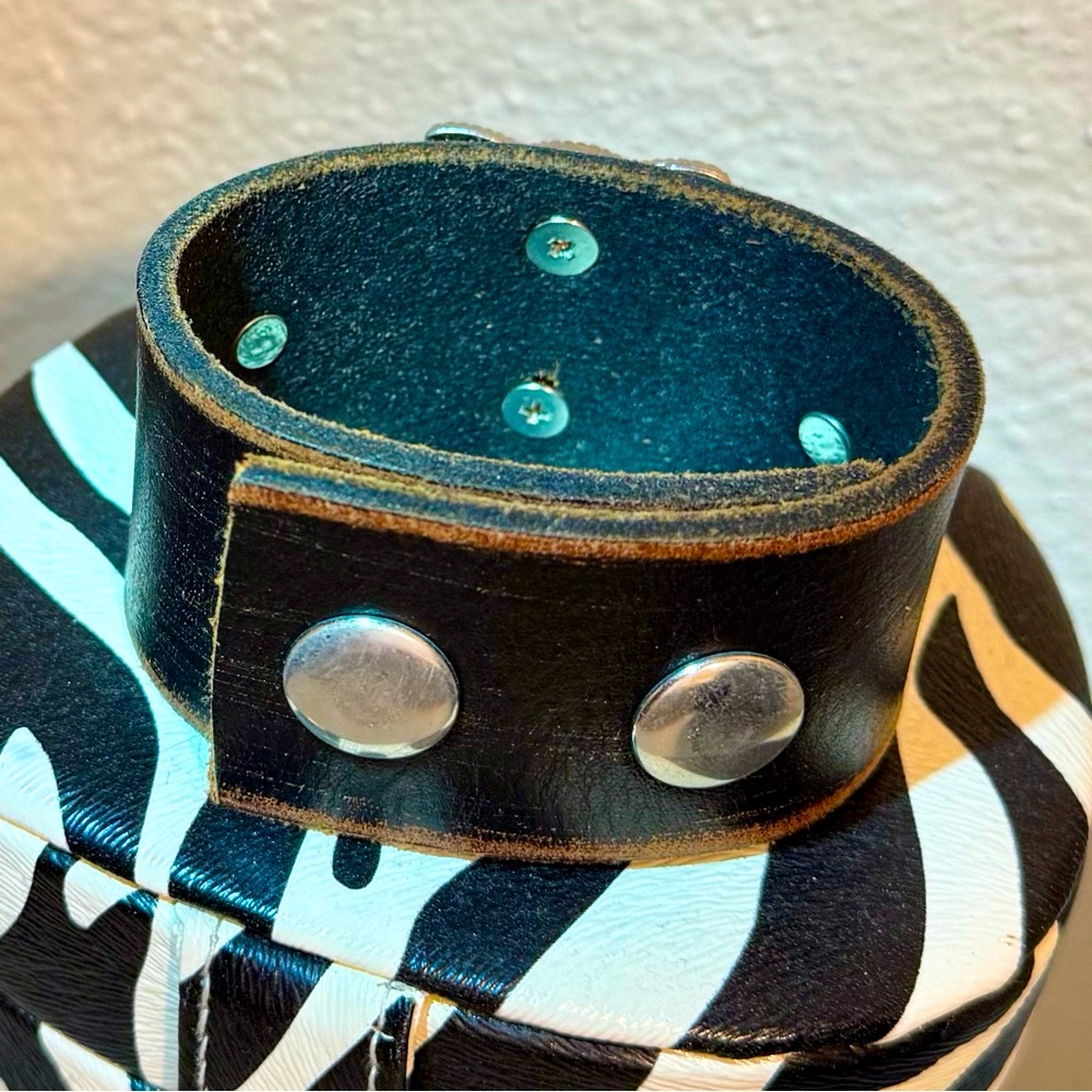 Leather Cuff Bracelet Rhinestone Cross Medallion Turquoise Accents Rodeo Luxe - Picture 8 of 9